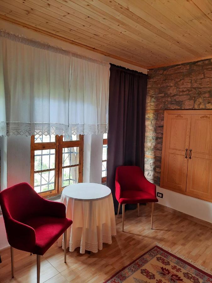 Stone Rooms 1850 Гірокастра Екстер'єр фото